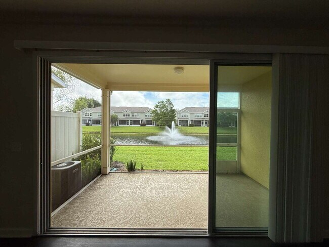 Building Photo - "Stunning Water View Townhouse for Rent in...