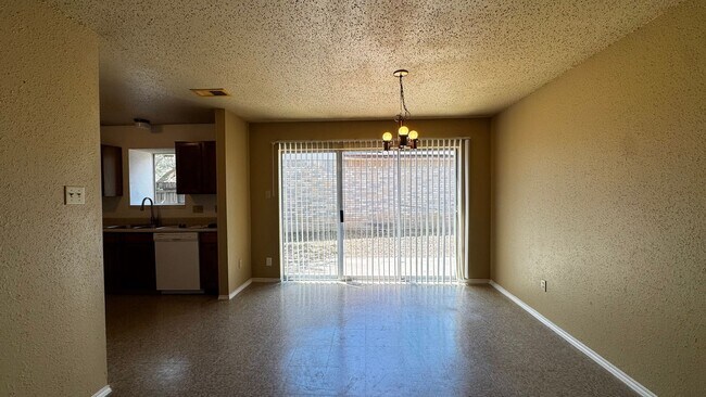 Building Photo - 11343 Fish Springs Dr