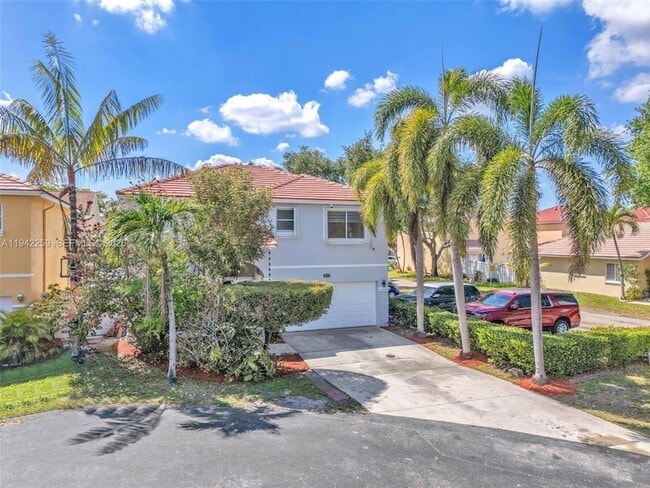 Building Photo - 300 SW 100th Ave