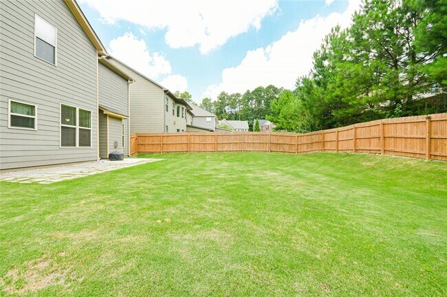 Building Photo - 403 Devon Brook Ct NE