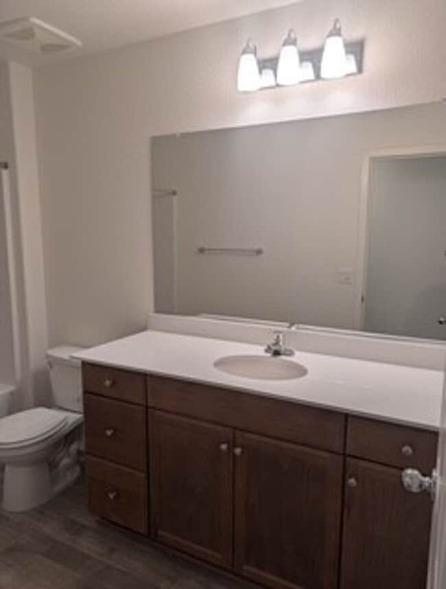 Building Photo - Brand New House for Rent