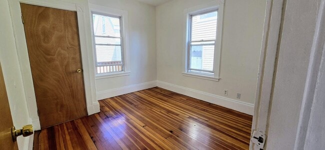 Building Photo - 6 Beede Ave