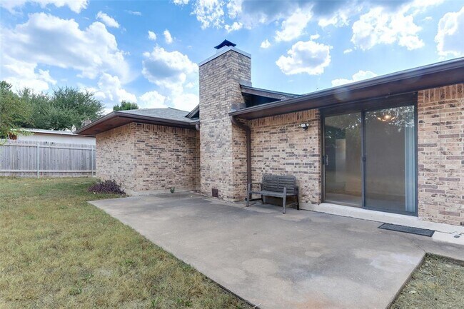 Building Photo - 11407 Barrington Way