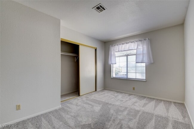 Building Photo - 8216 Carmen Blvd