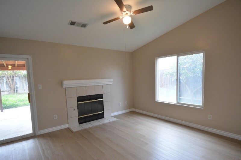 Building Photo - 3611 Bridget Ave