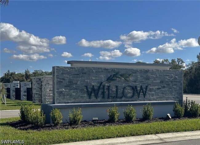 Building Photo - 28521 SWEET MEADOW Dr