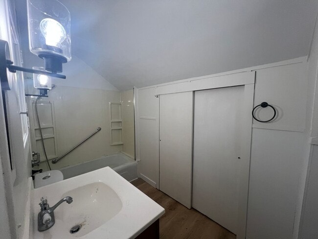 Building Photo - Click the “Apply Now” button or email wapmrentals@gmail.com for a prompt response.