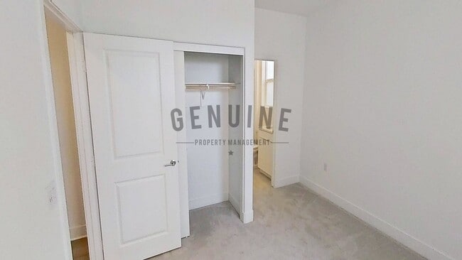 Building Photo - Spacious 4Bd 4Ba Tri-Level Home in Luna Park Community in Irvine