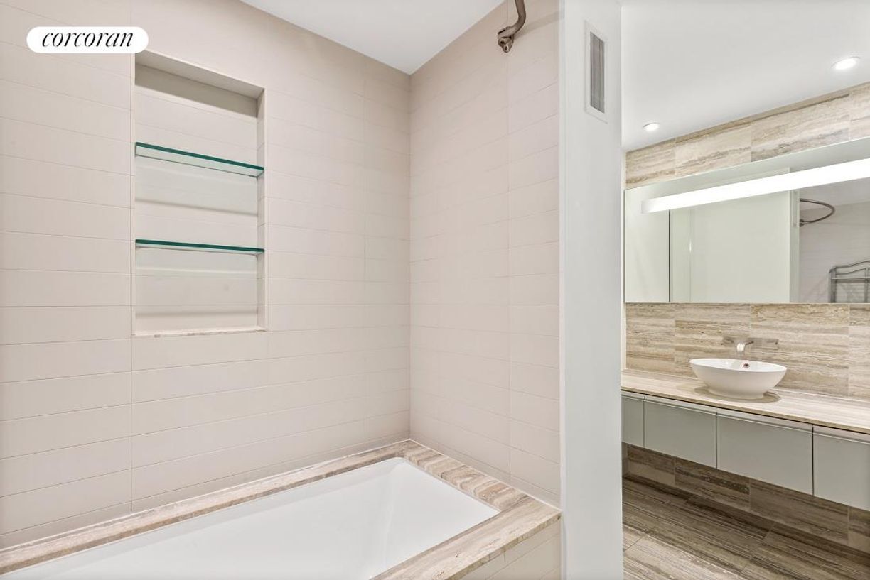 Building Photo - 322 W 57th St