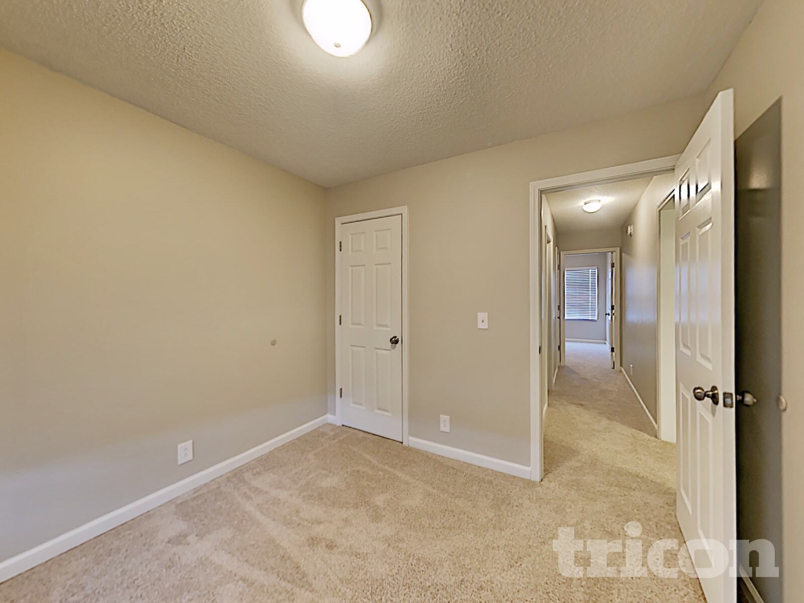 Building Photo - 5020 Boyd Dr