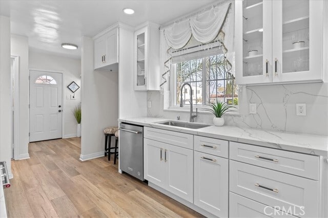 Building Photo - 9801 S Hobart Blvd