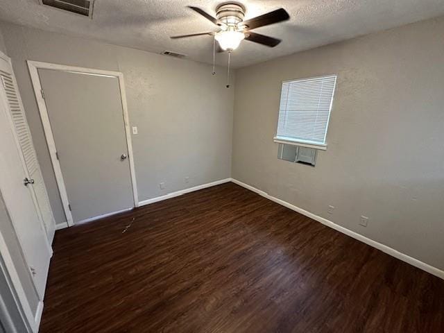 Building Photo - 907 S Mesquite St