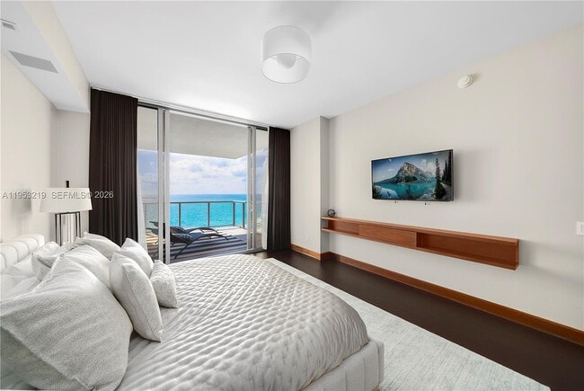 Building Photo - 9703 Collins Ave