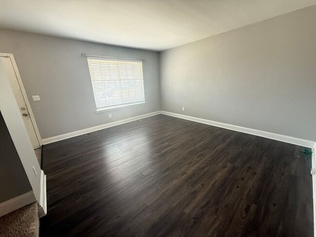 Building Photo - 15109 El Dorado Ter-