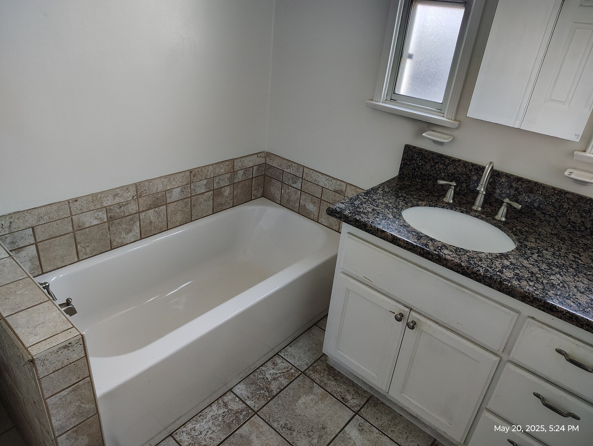 Building Photo - 4734 Allott Ave
