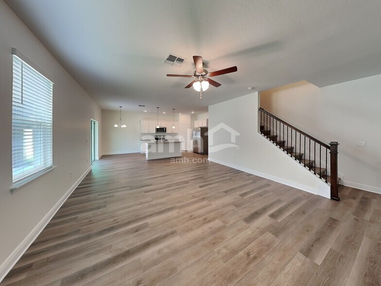 Building Photo - 1004 Heavenly Dr