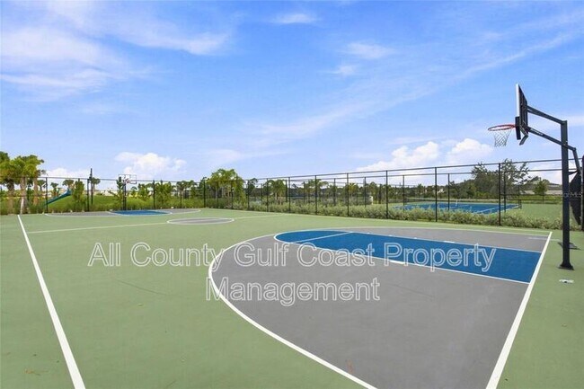 Building Photo - 168 Shady Edge Lp