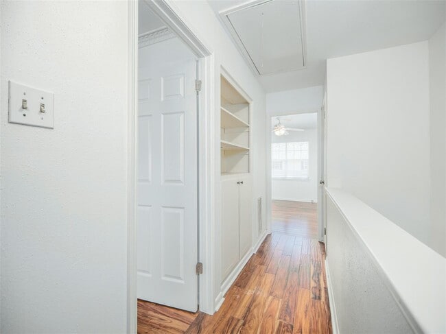 Building Photo - 6440 Olympia Dr