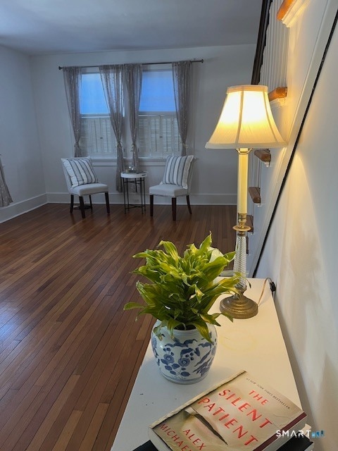 Building Photo - 1426 Stratfield Rd