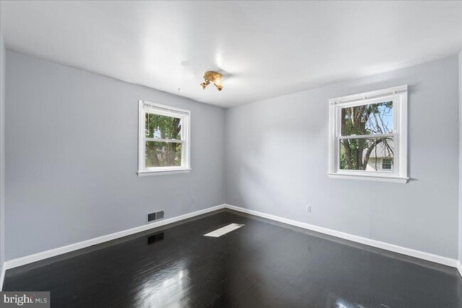 Building Photo - 5208 Kimanna Dr