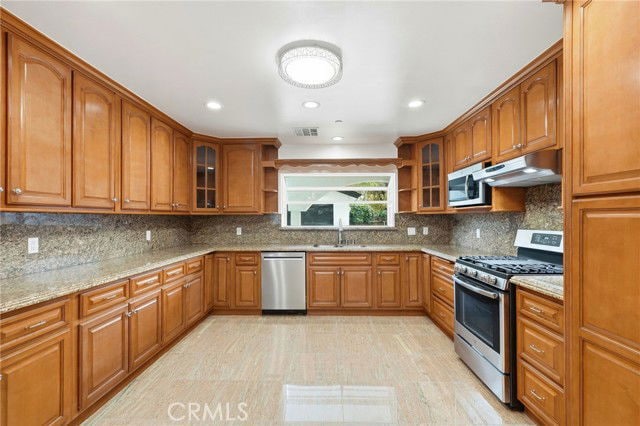 Building Photo - 216 N Catalina St