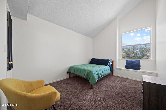 Building Photo - 14148 Patriot Point Dr