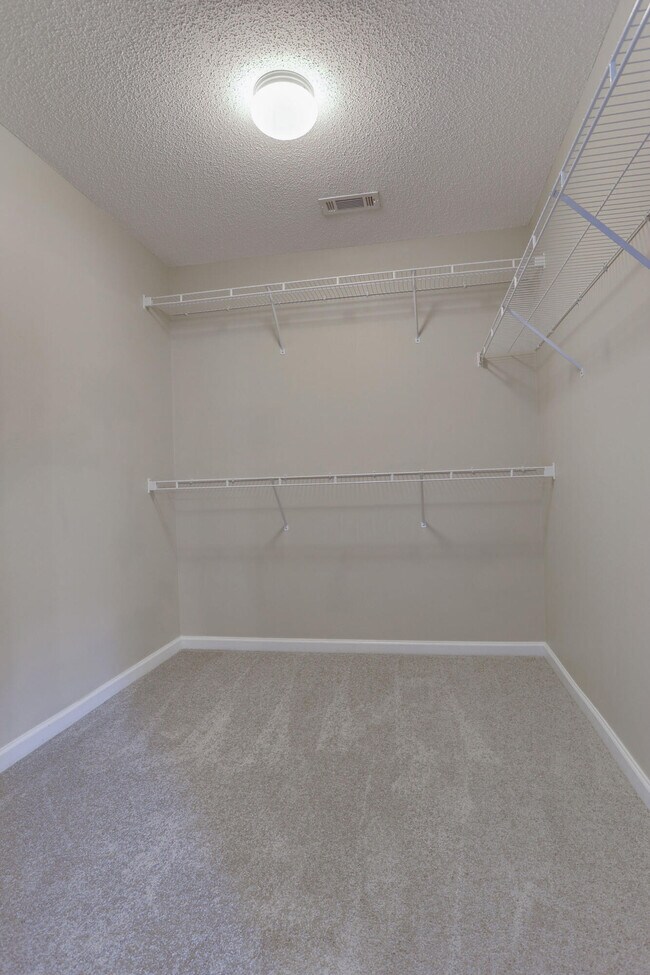 Building Photo - 103 McNair Dr