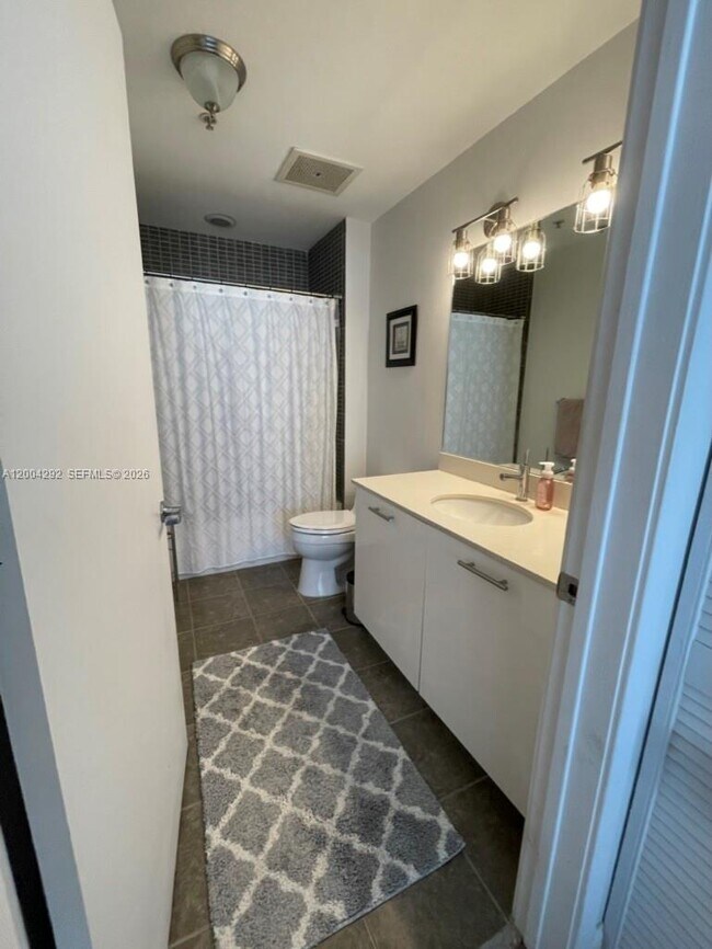 Building Photo - 3470 E Coast Ave