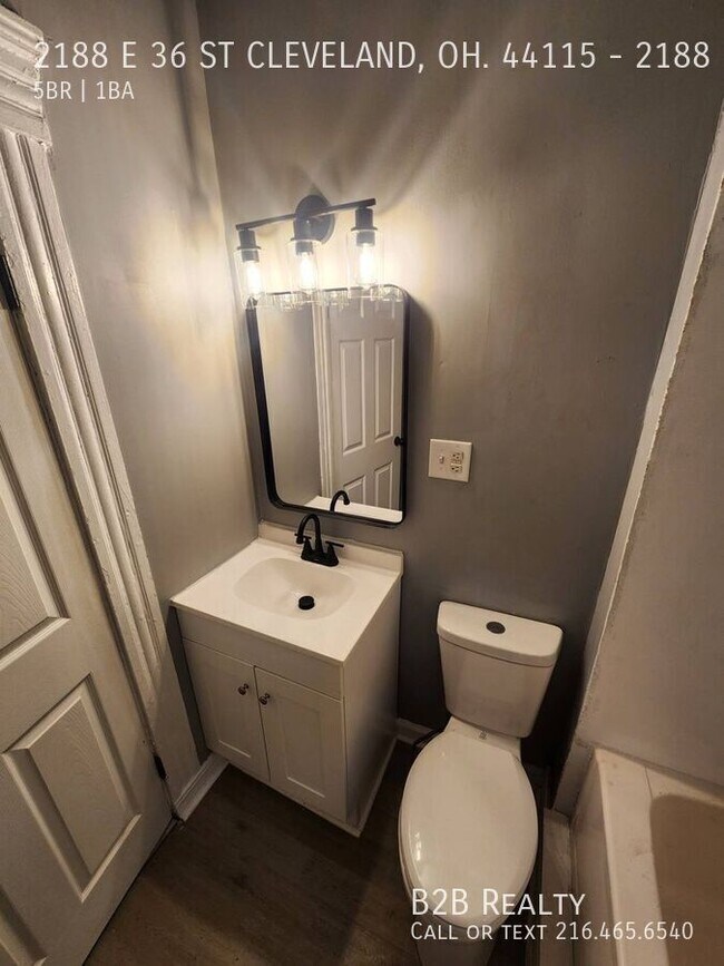 Building Photo - 2188 E 36th St