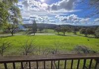 Building Photo - Bright 2-Bed/2-Bath Auburn Home with Sutter Buttes Views