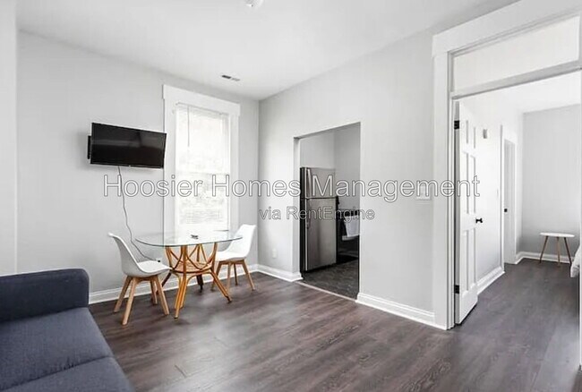 Building Photo - 556 Fletcher Ave