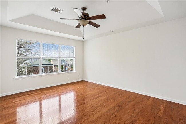 Building Photo - 14104 Parker Farm Way