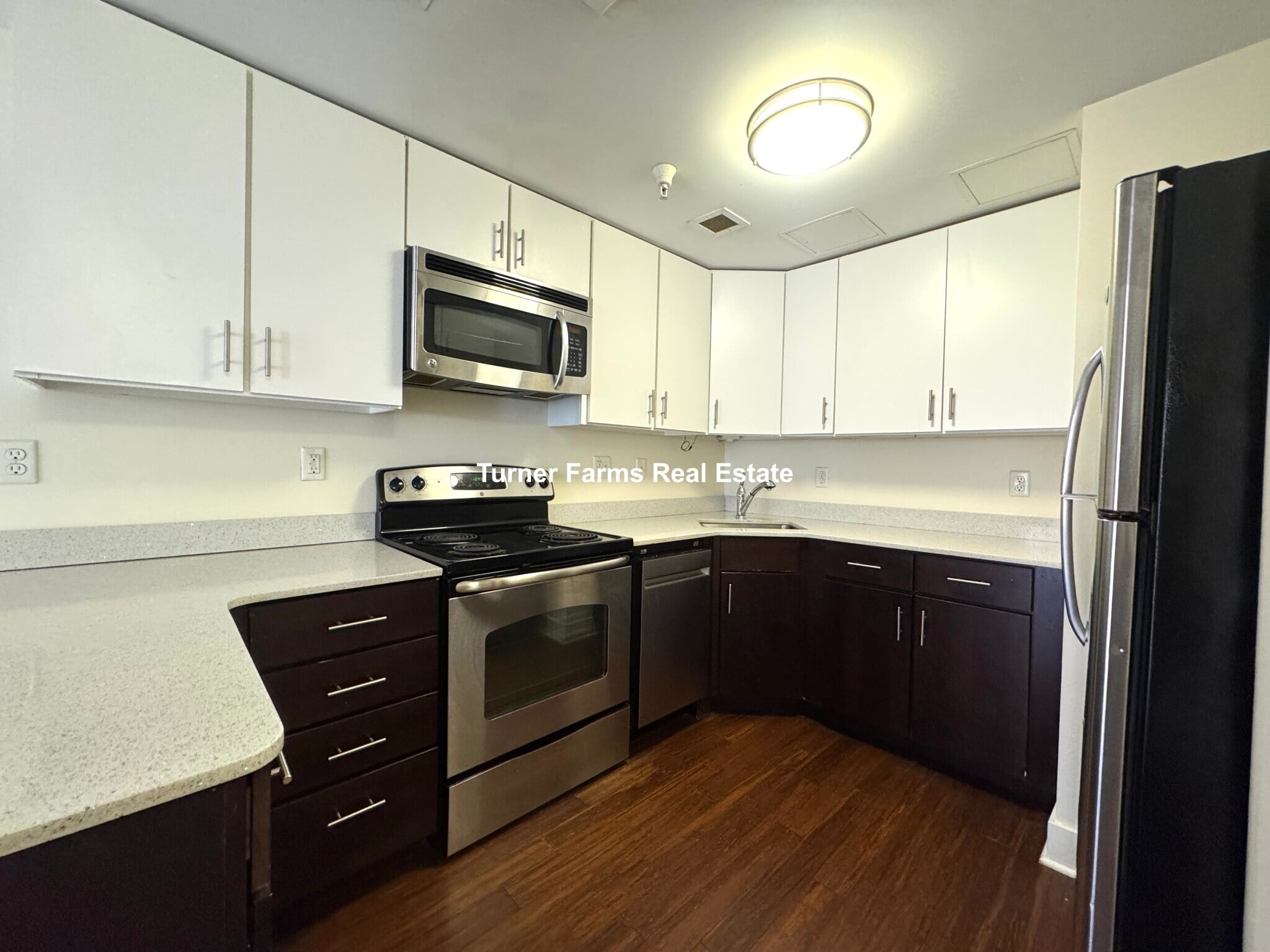 Building Photo - 10 Winter St