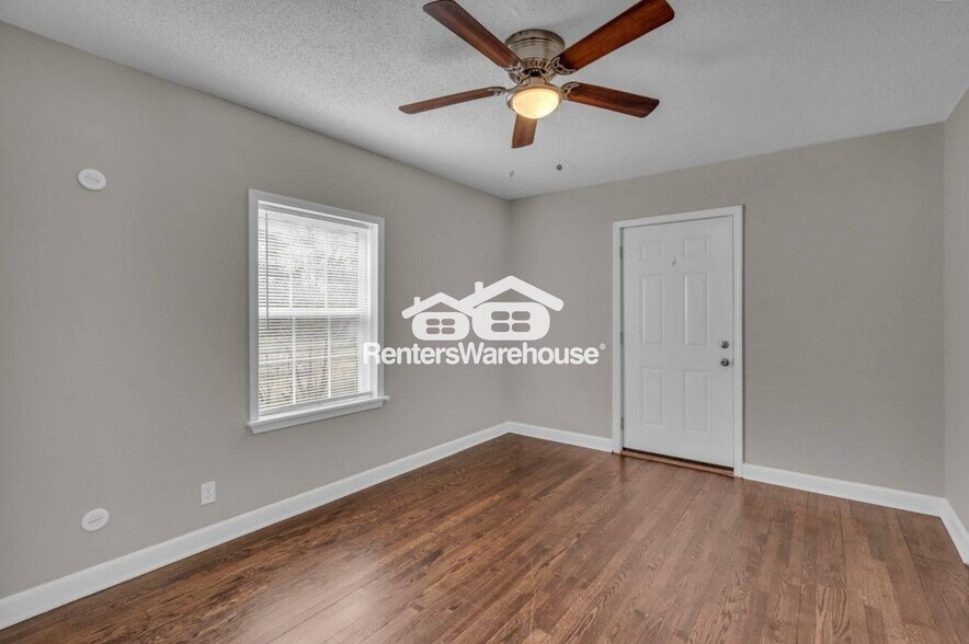 Building Photo - 6428 Agnes Ave