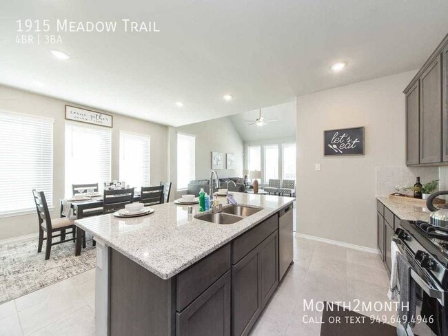 Building Photo - Meadow Trail Manor