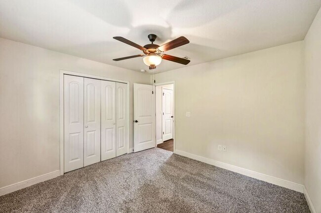 Building Photo - 5735 Ml Strm Wy
