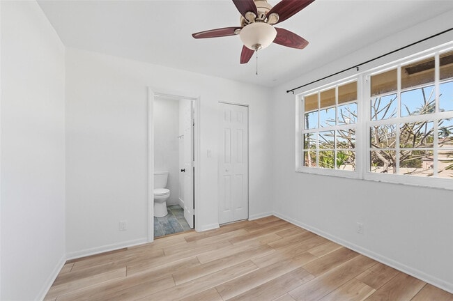 Building Photo - 4525 Bougainvilla Dr