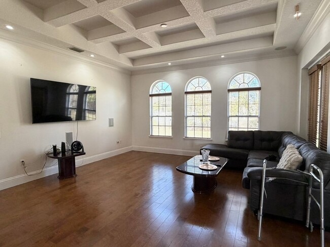 Building Photo - 2006 Pirie Pl