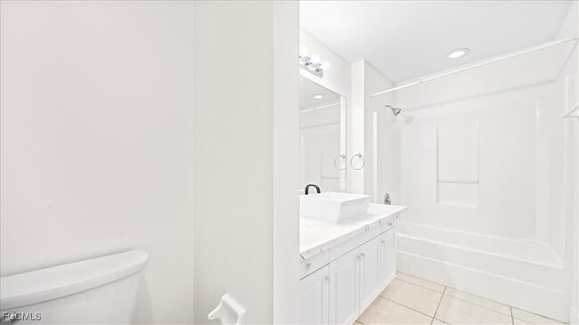 Building Photo - 1801 NW 1st Ave