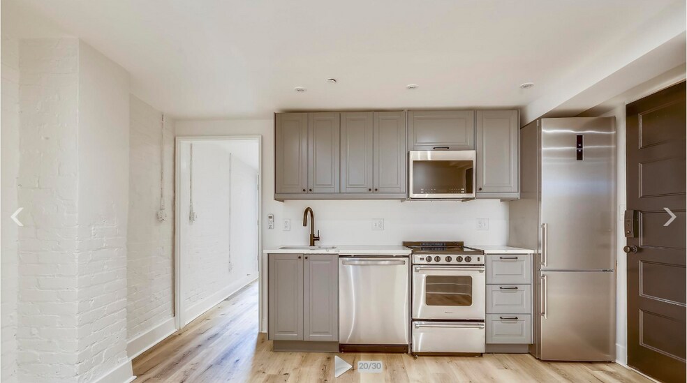Building Photo - 1855 Mintwood Pl NW