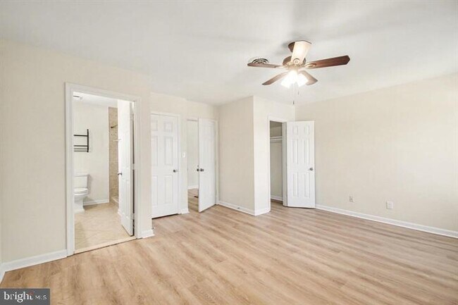 Building Photo - 2113 Matthew Ln