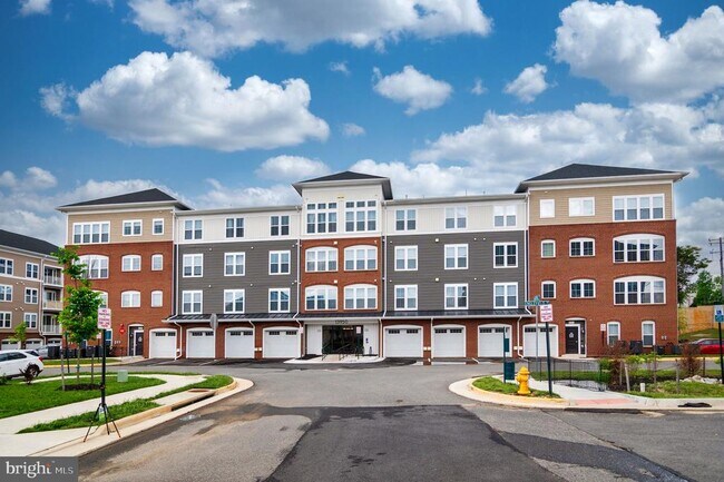 Primary Photo - 13950 Englefield Dr