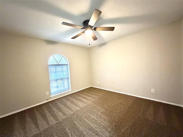 Building Photo - 2744 S Cypress Cir