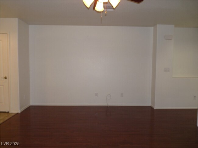 Building Photo - 741 Jewel Tower St