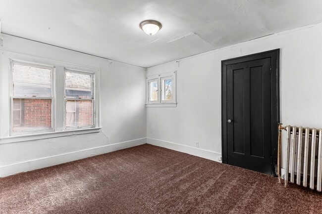 Building Photo - 4357 Fullerton Ave