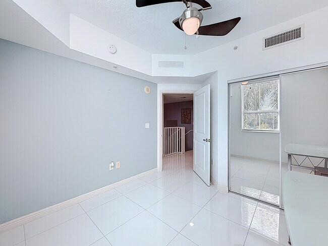 Building Photo - 450 N Federal Hwy