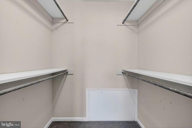 Building Photo - 4202 Waltham Ct