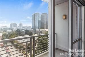 Building Photo - 333 W Trade St