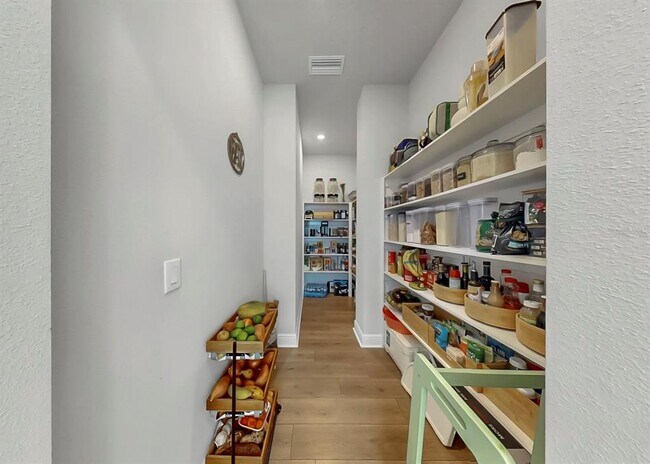 Building Photo - 5407 Del Coronado Dr