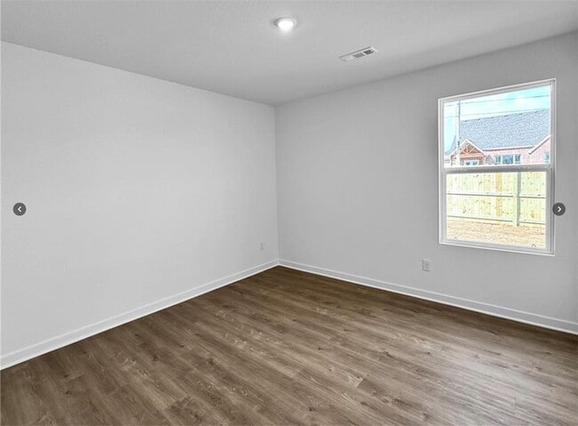 Building Photo - 550 Riggs St